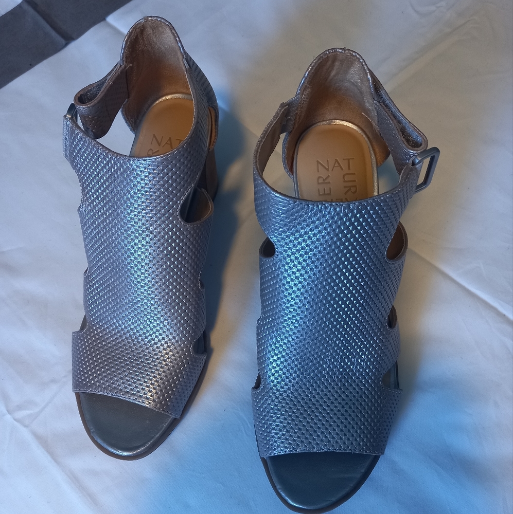 Naturalizer Sandals